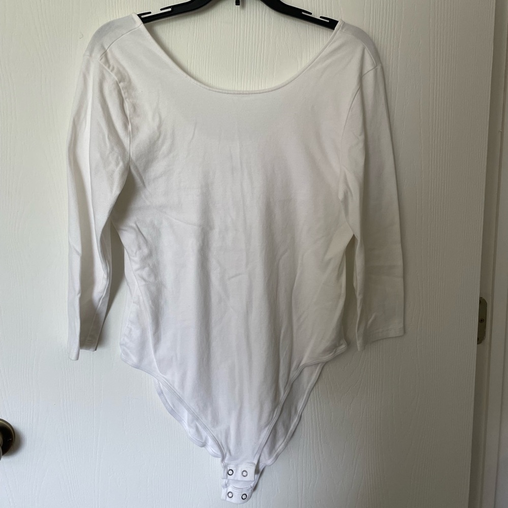 GAP Gray and White Bodysuits - Picture 4 of 6